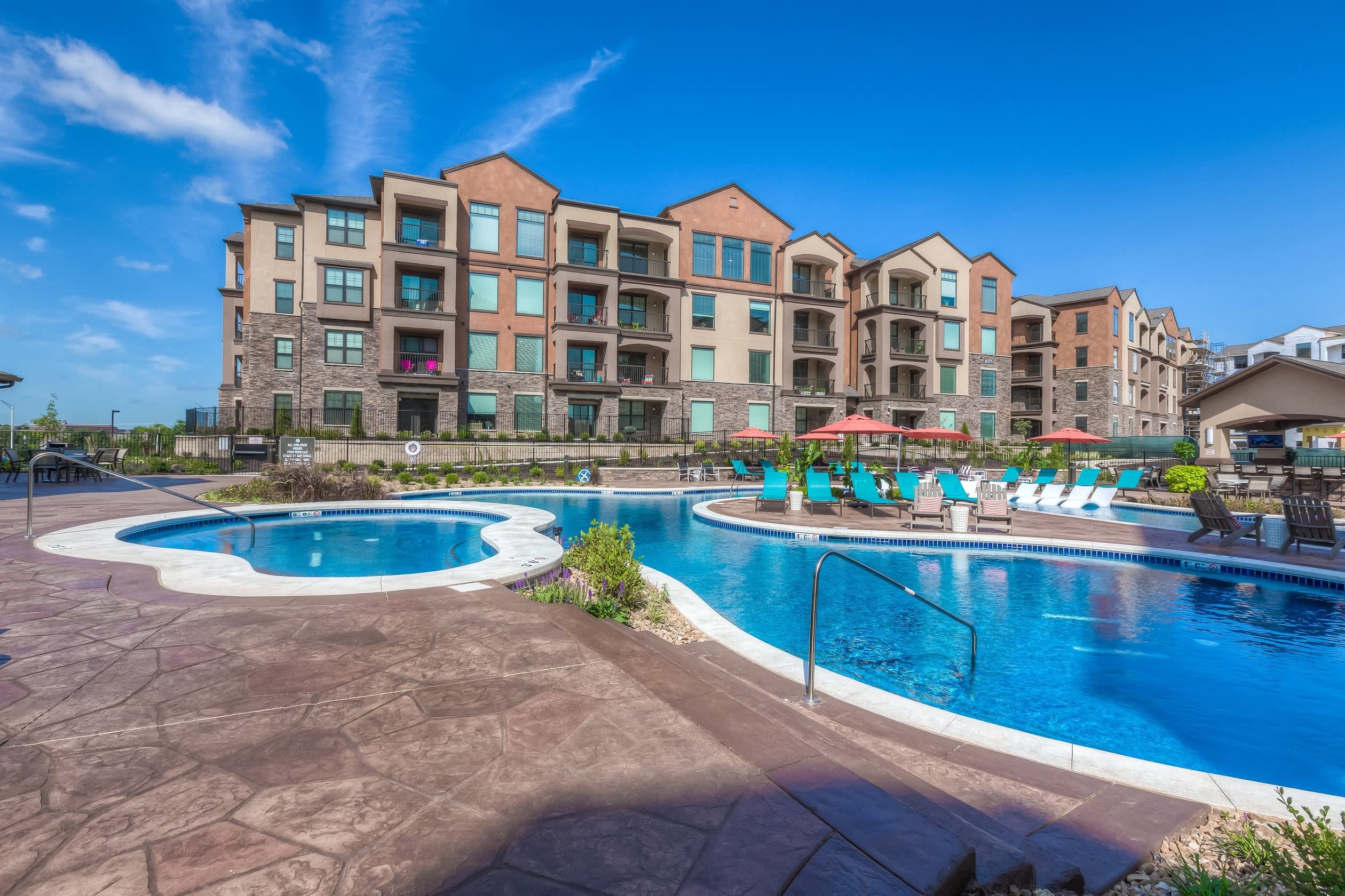Edgewater At City Center – photo 2