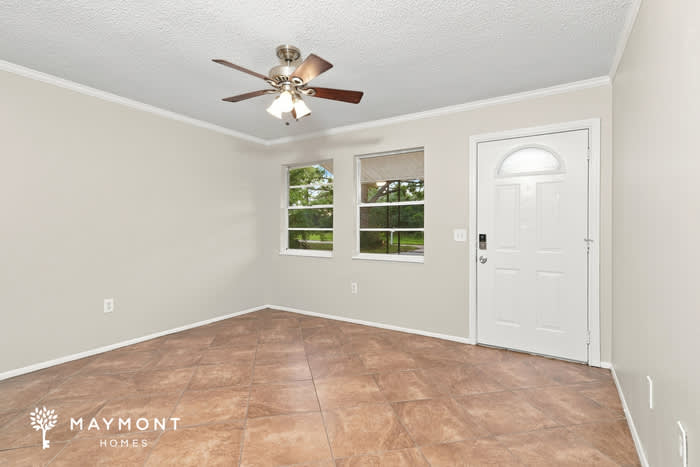 4970 Washington Street – photo 5