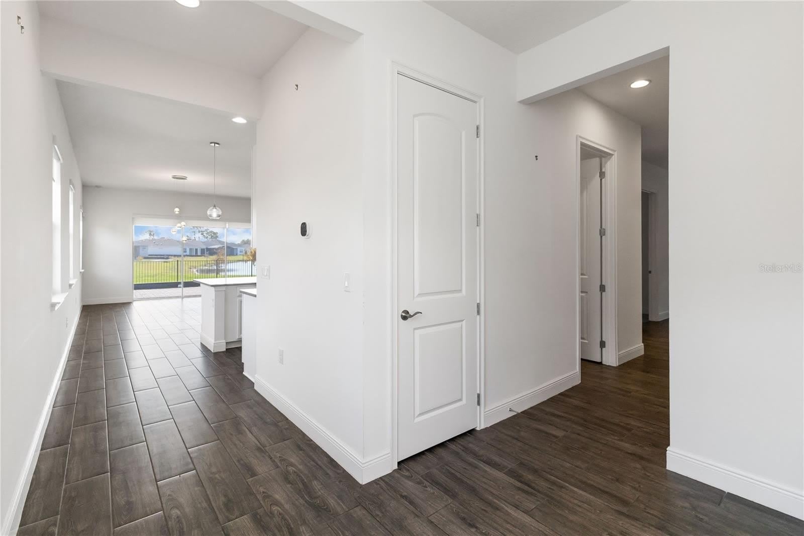 2709 Greenlands Street – photo 3