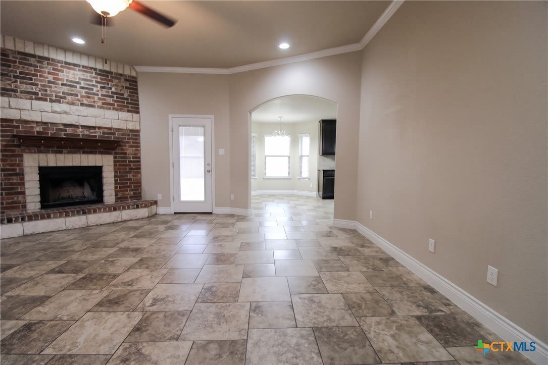 1128 Pheasant Circle – photo 2