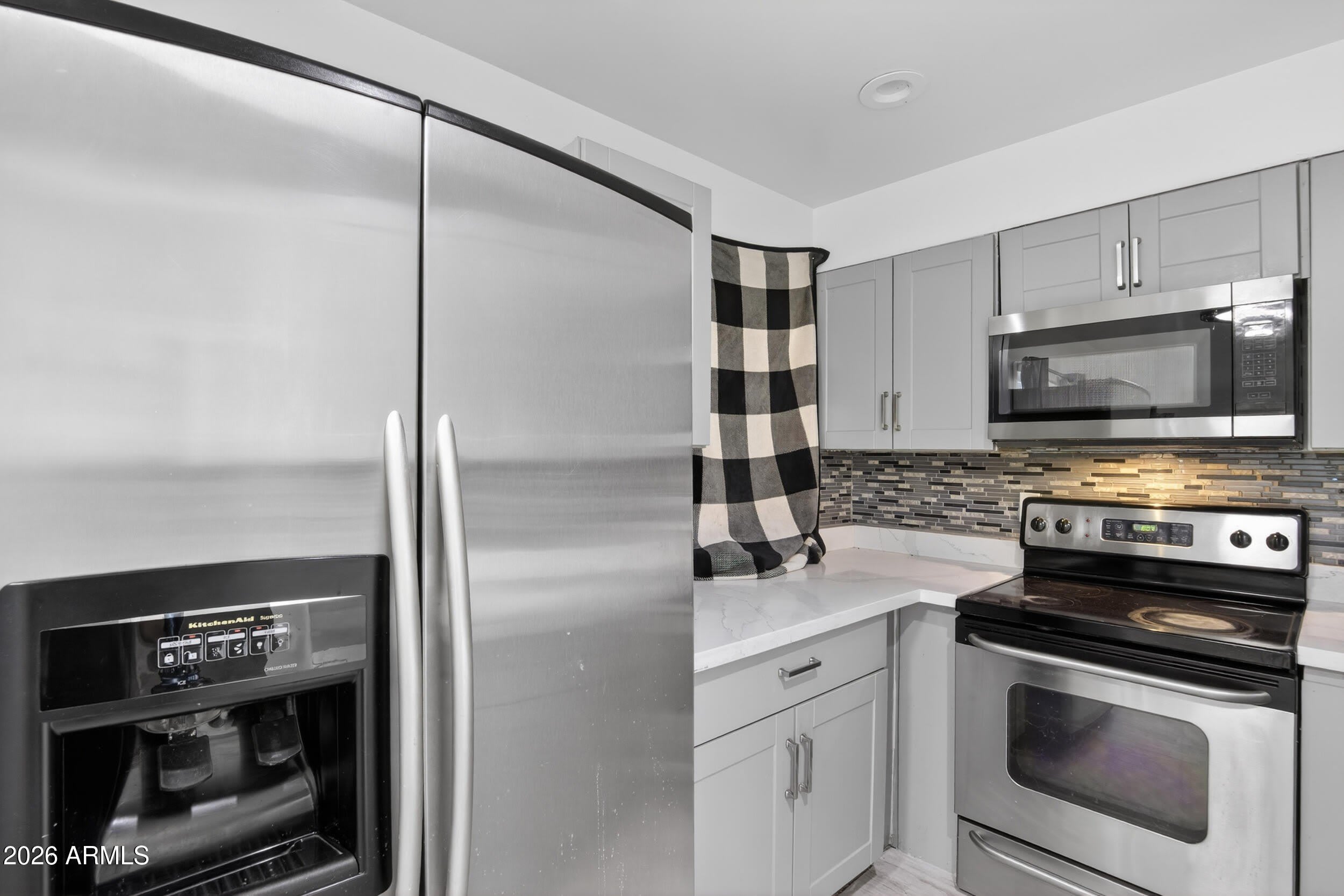 2925 N 38TH Street – photo 4