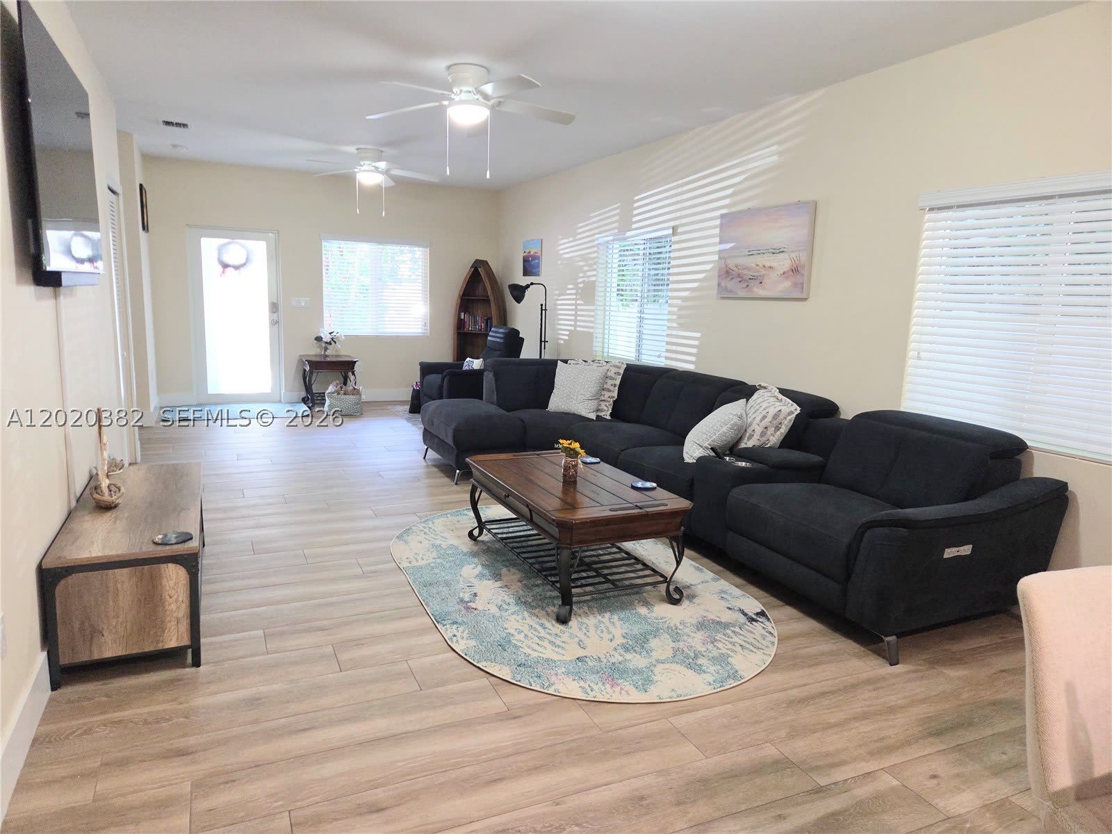 11 Pompano Ave – photo 2