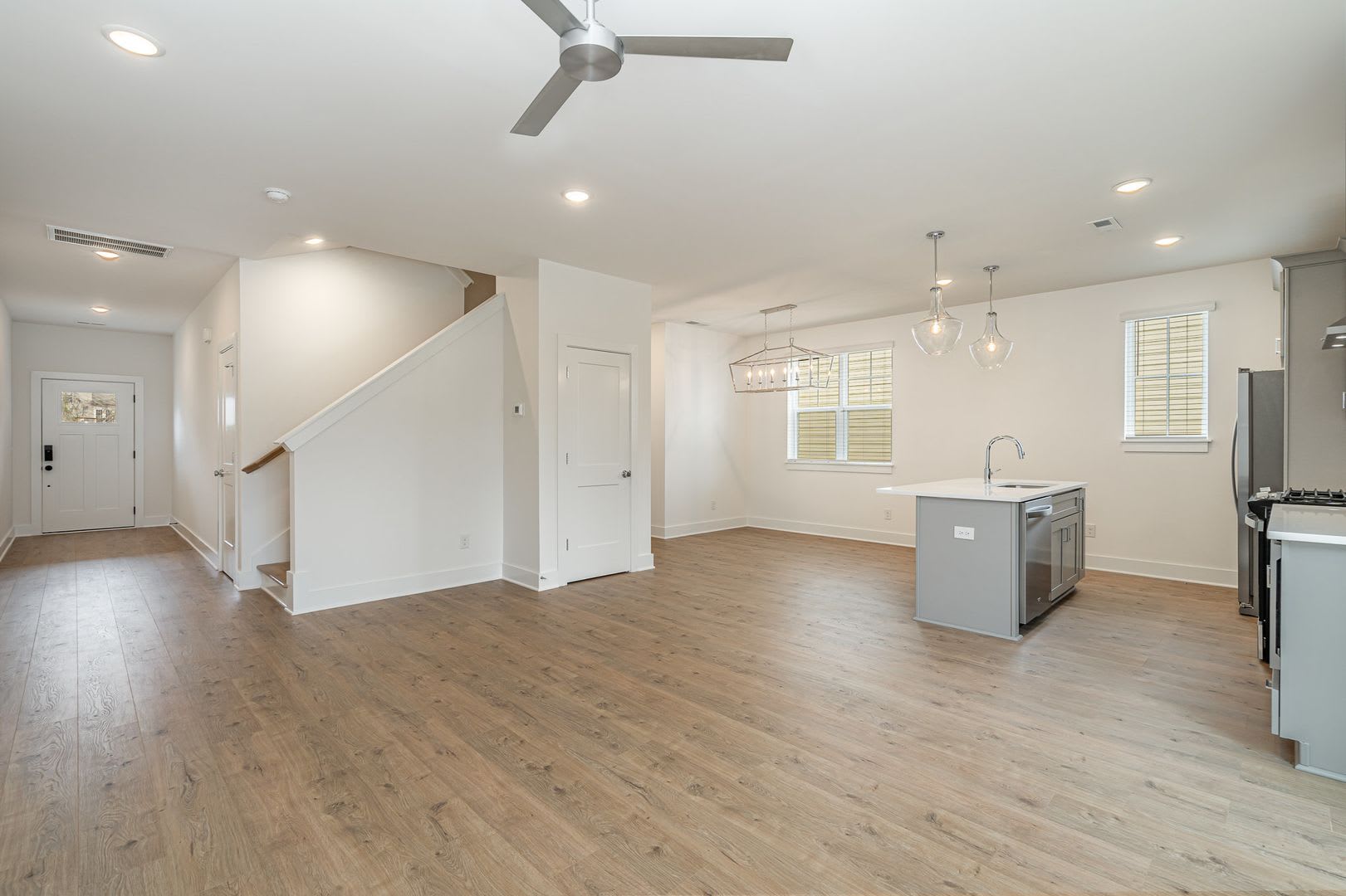 725 Caraway Lane – photo 4