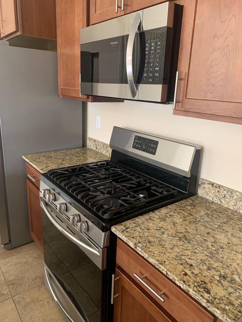 Upgraded Townhome – photo 3