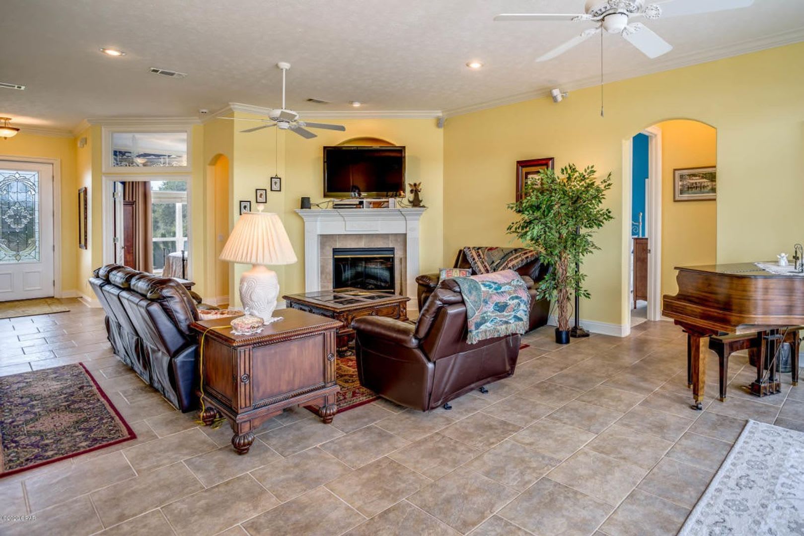 Custom Built, Waterfront Home on Callaway Bayou! – photo 4