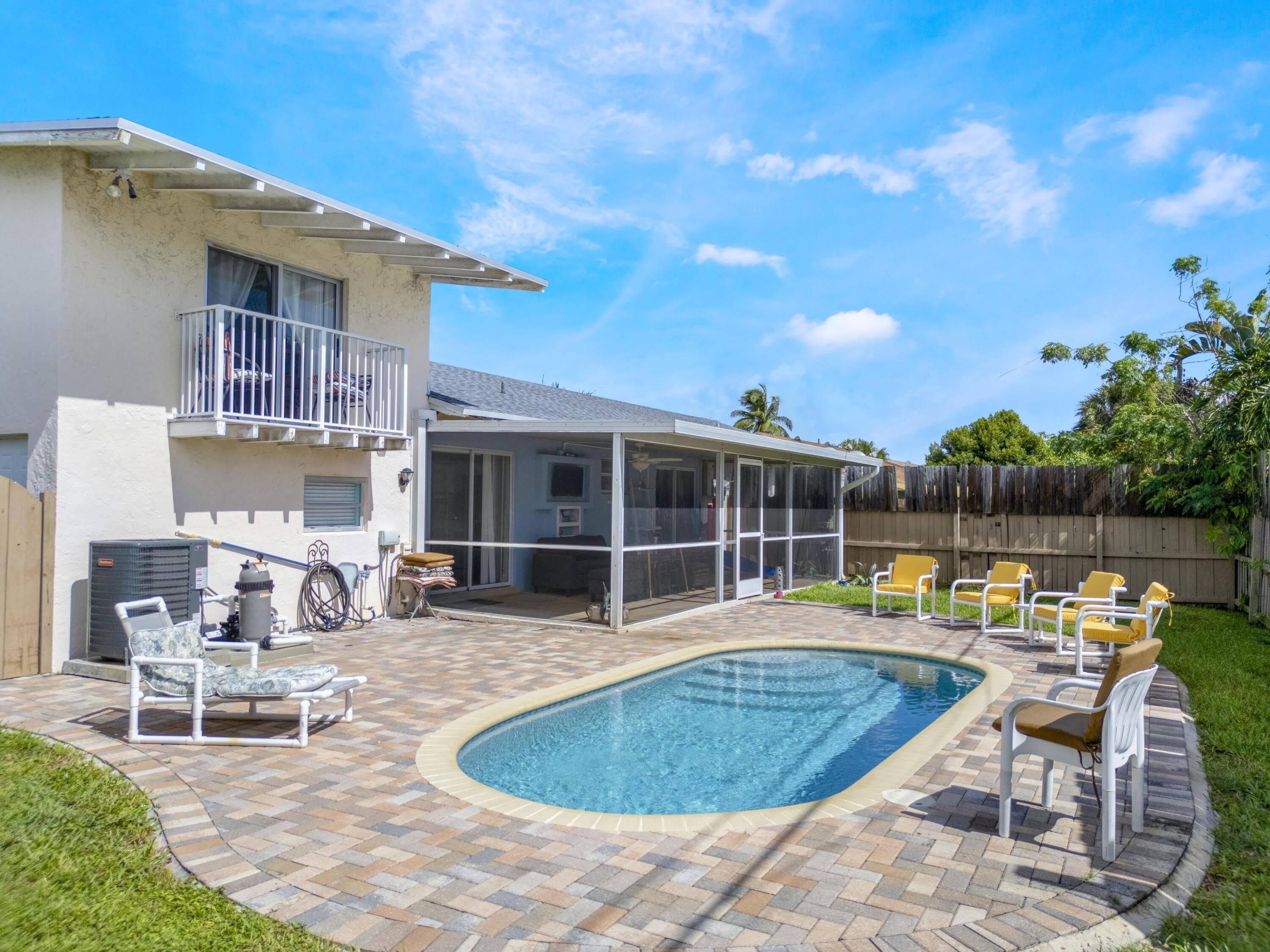 832 Green Street – photo 1