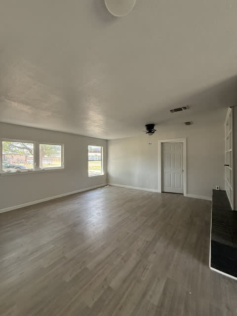 5514 43rd Street – photo 4