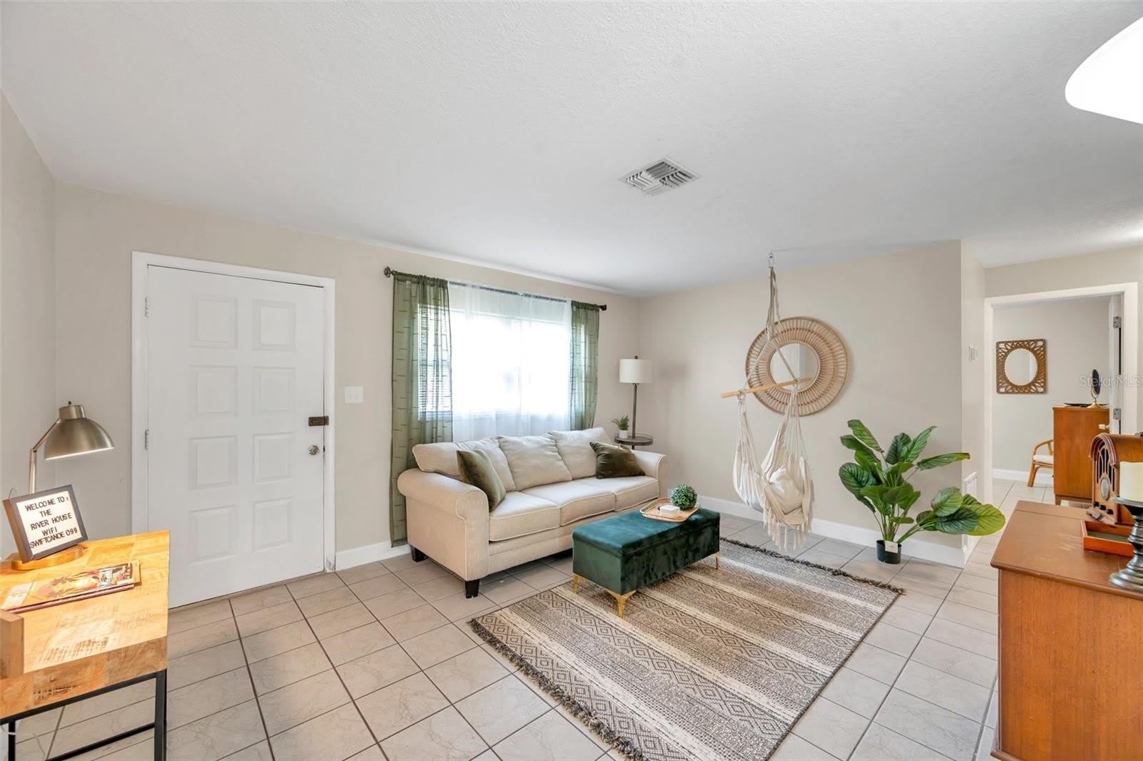 3371 N BAY Avenue – photo 3