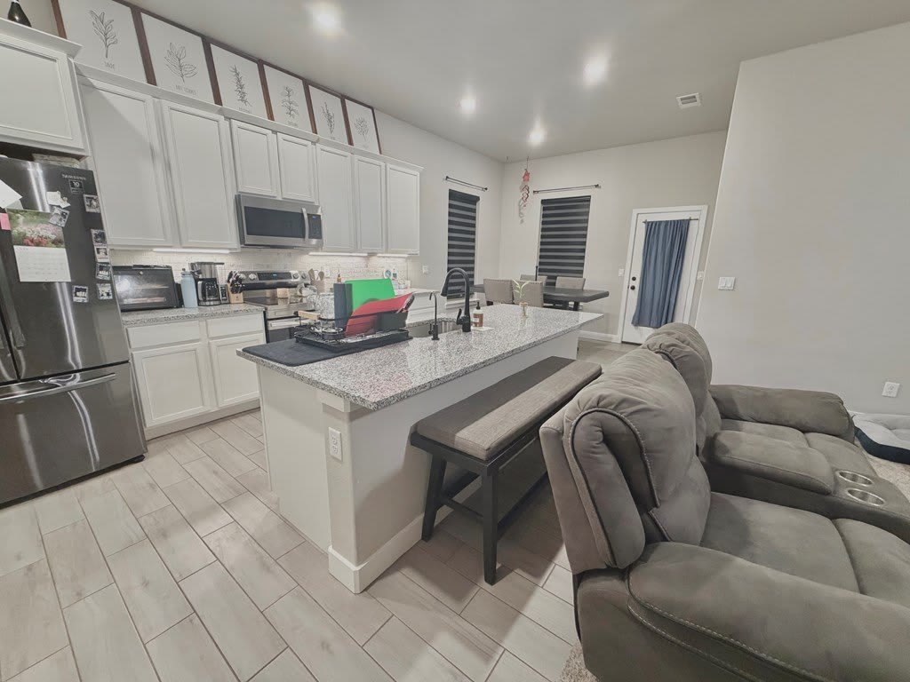2409 Ranch Ave – photo 3