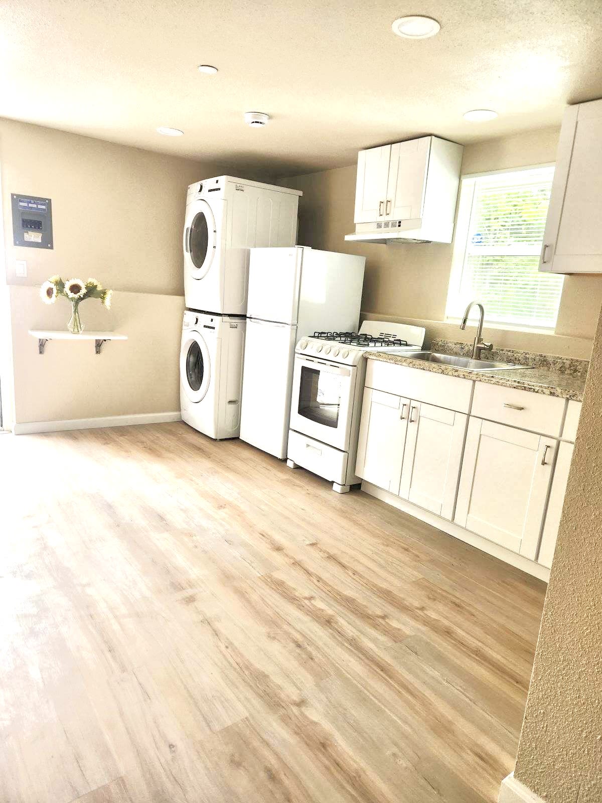 1248 Oak St – photo 5