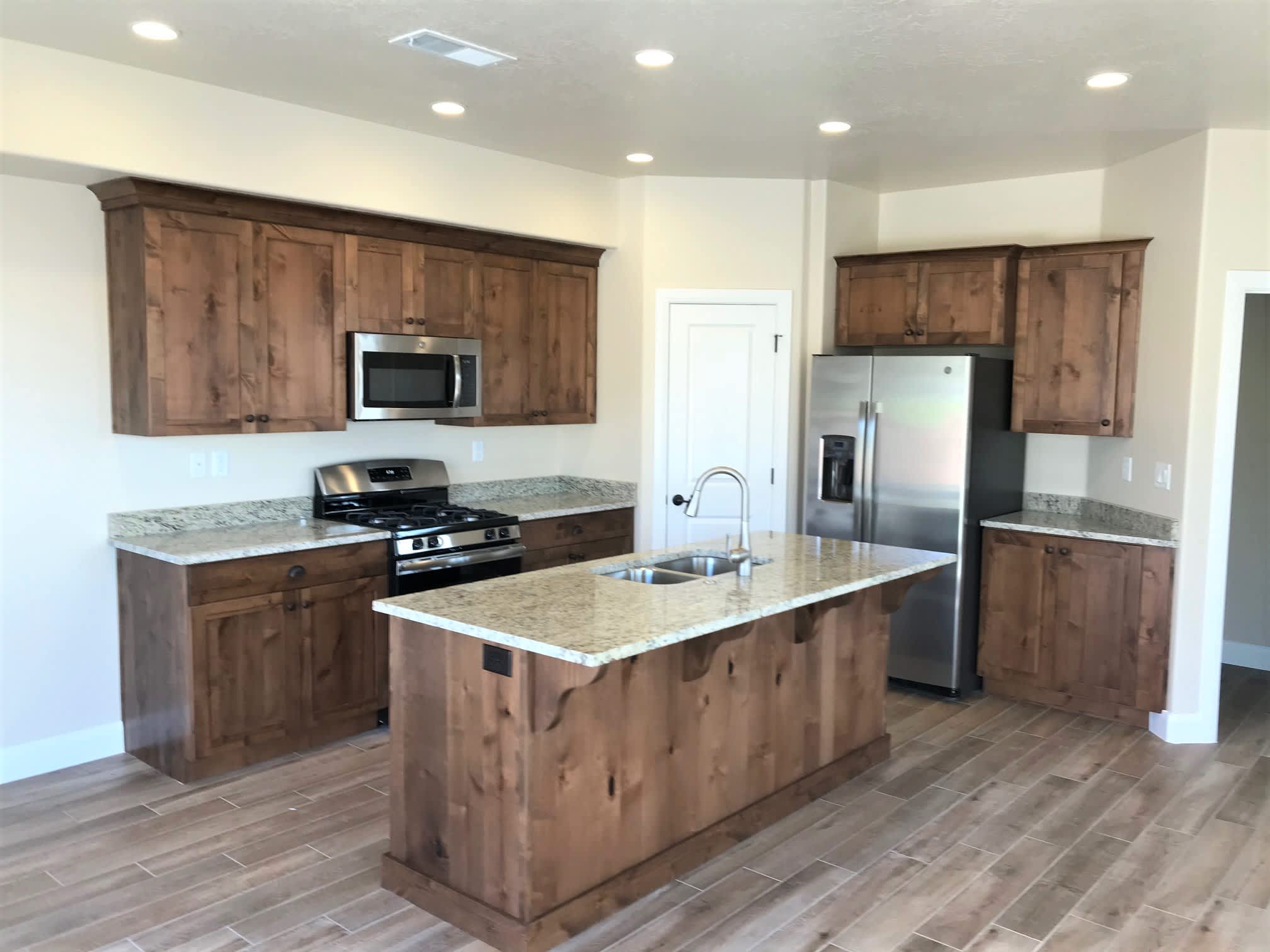 408 N 480 W – photo 3
