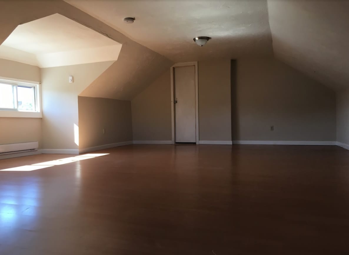 295 Washington St – photo 5