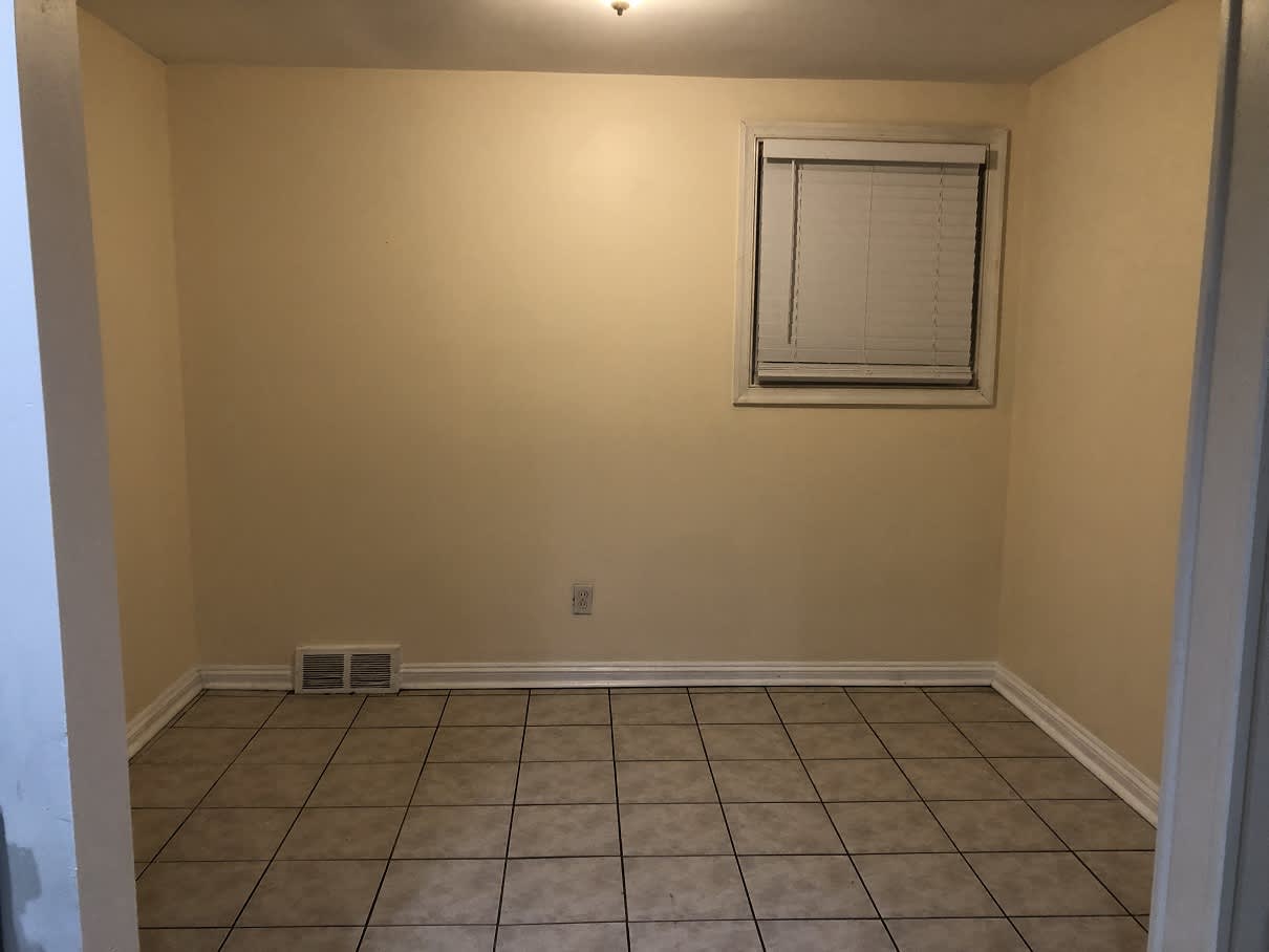 428 Vernon – photo 3