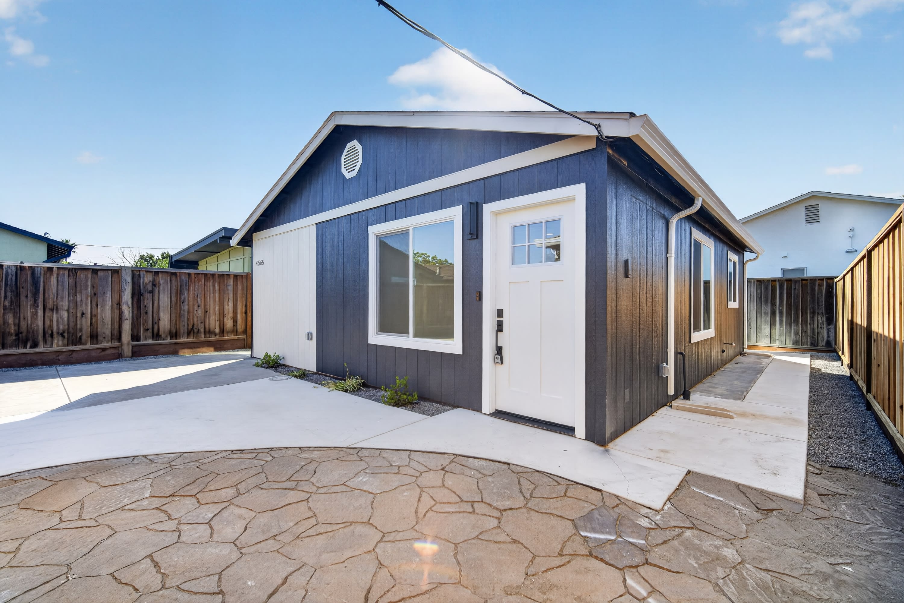 4565 Todd Street – photo 4