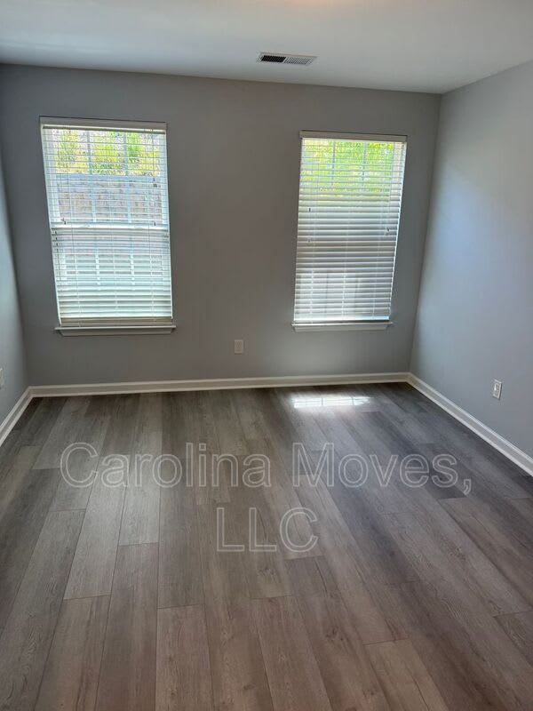 479 Woodbark Ct. – photo 4