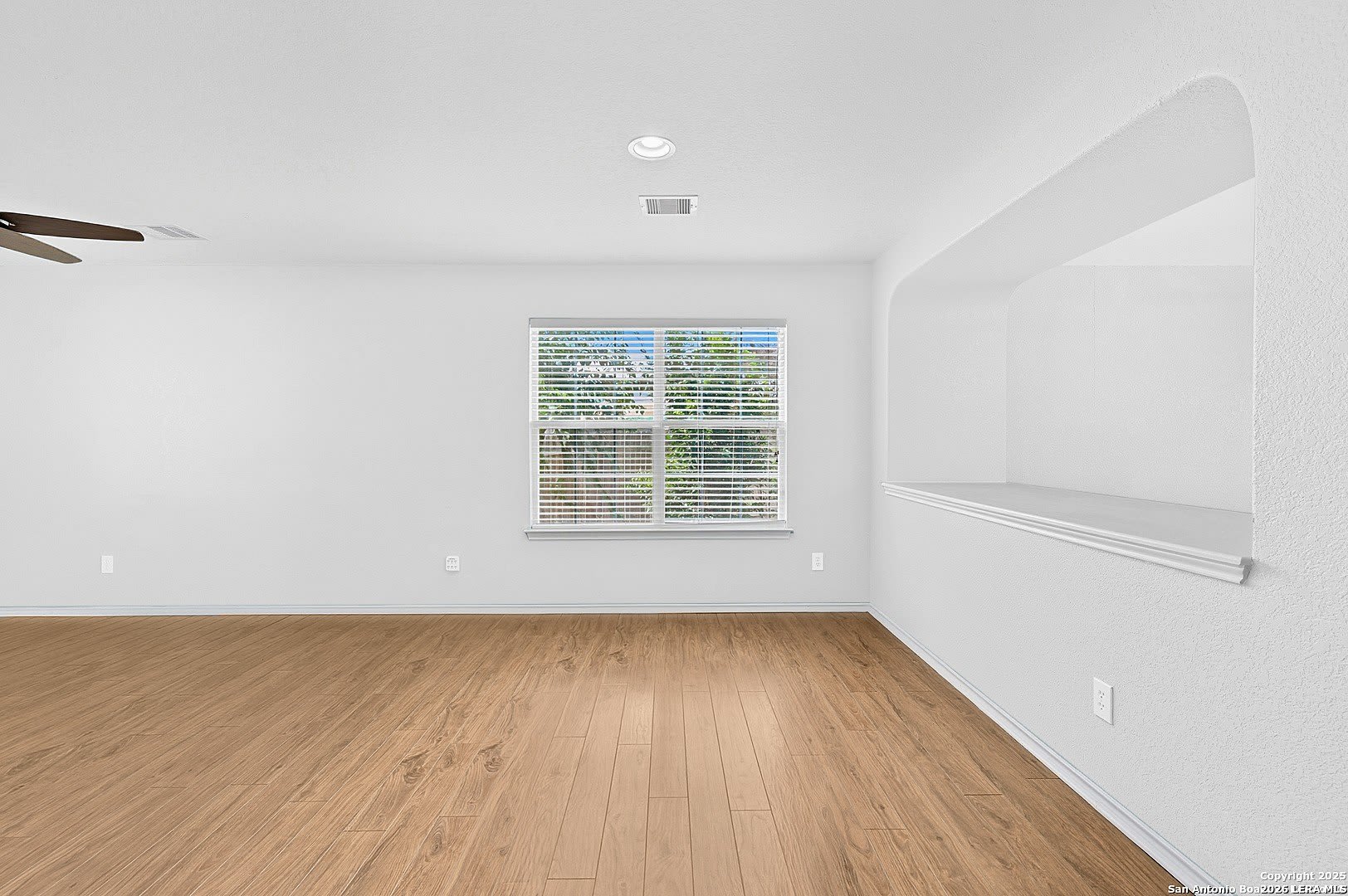 7527 Escada Crest – photo 5