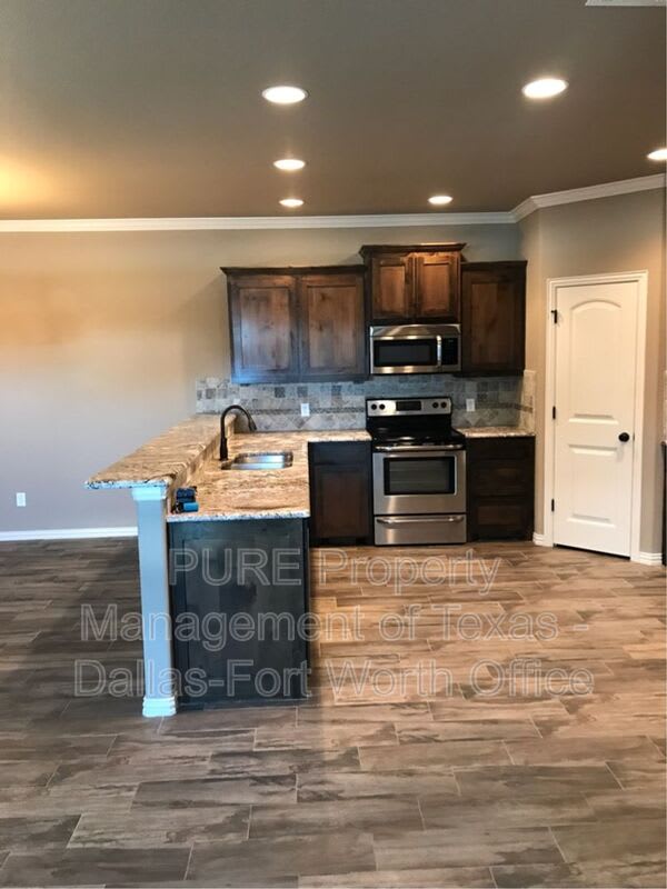 3011 Enchanted Road – photo 2