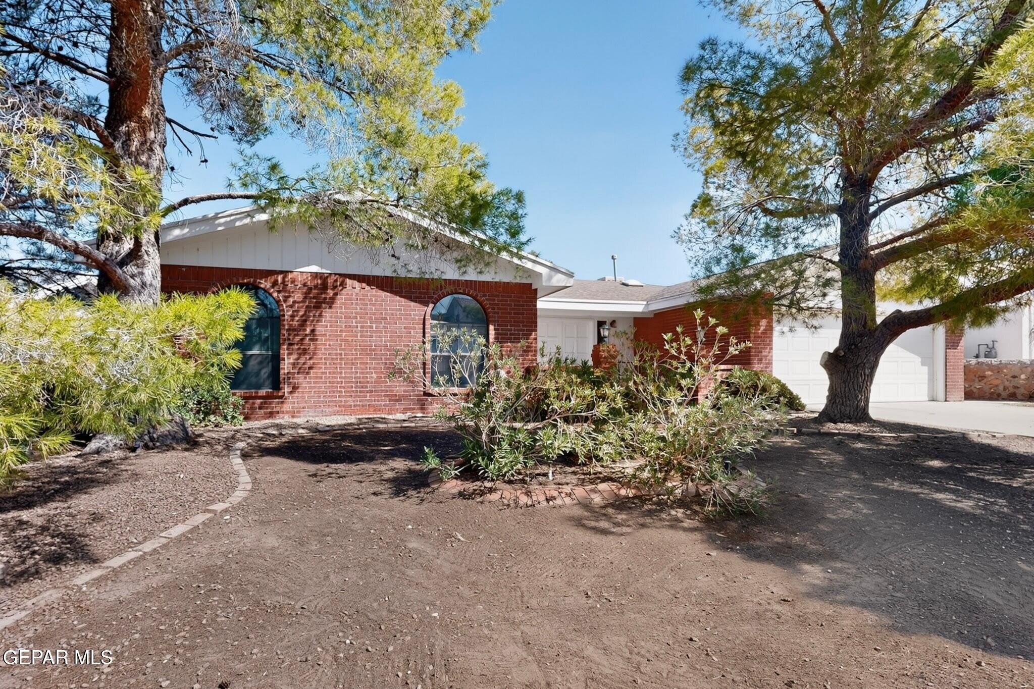 7419 Mission Viejo Drive – photo 4