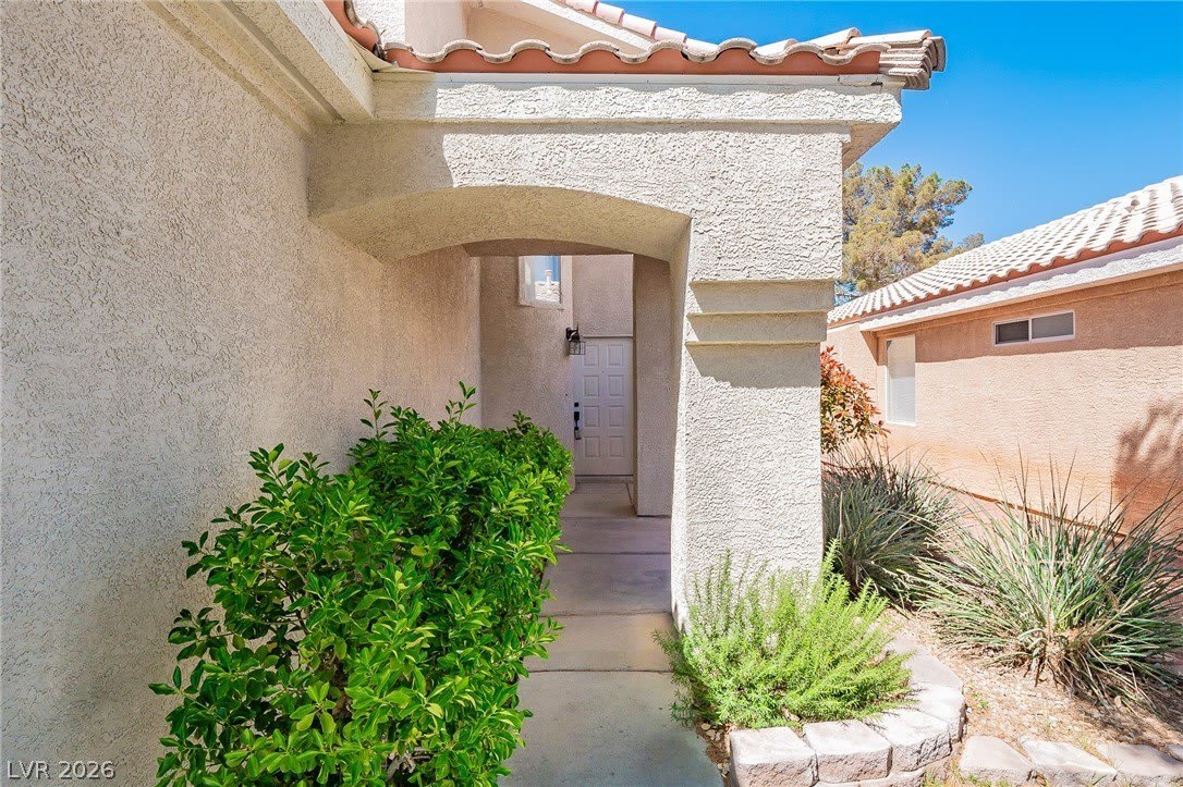 8791 Arawana Place – photo 2