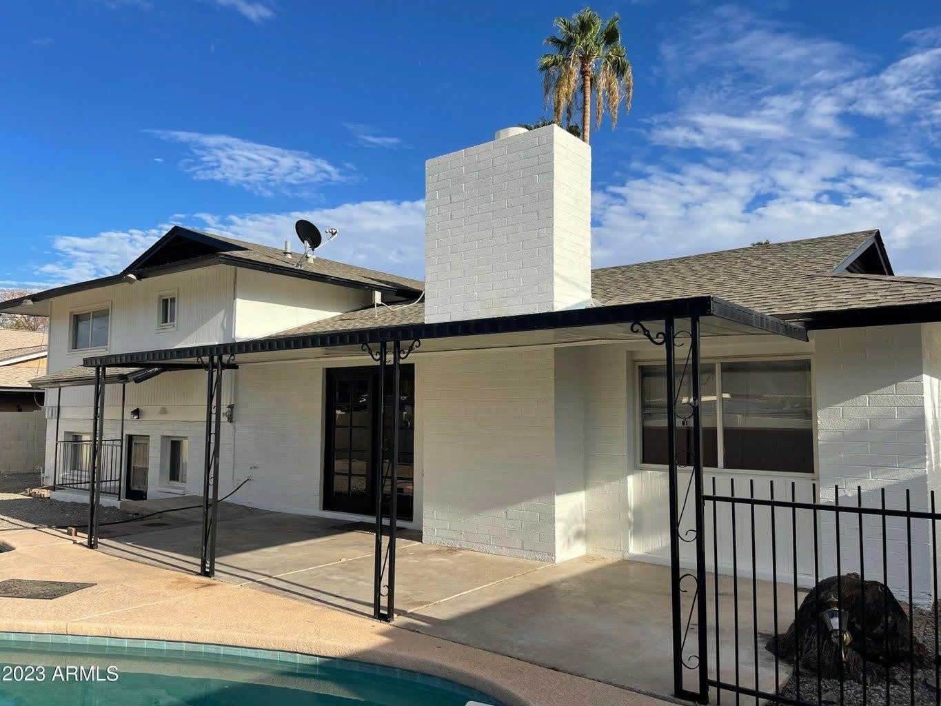 1600 E Laguna – photo 4