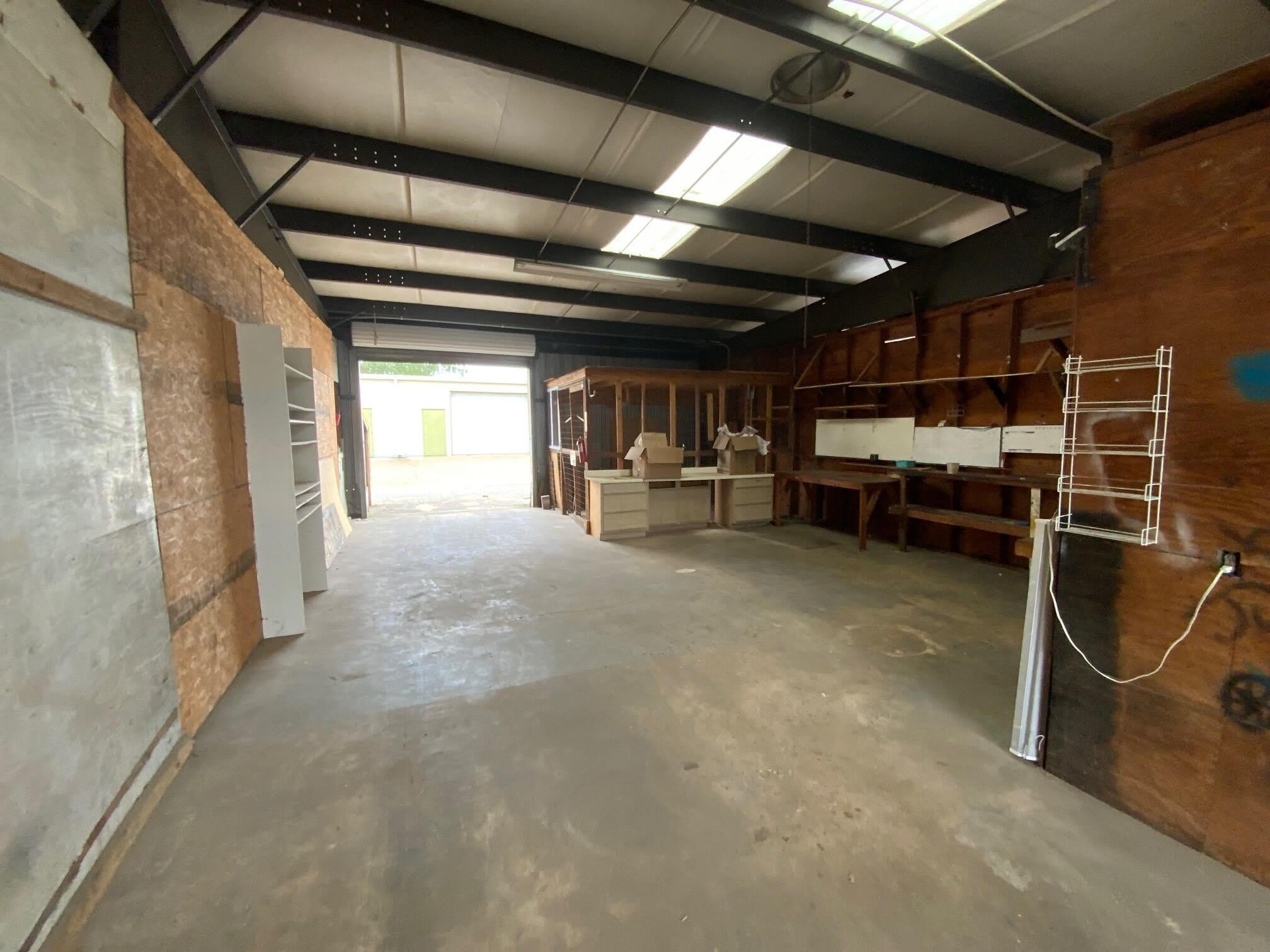 213 Truman Street – photo 2