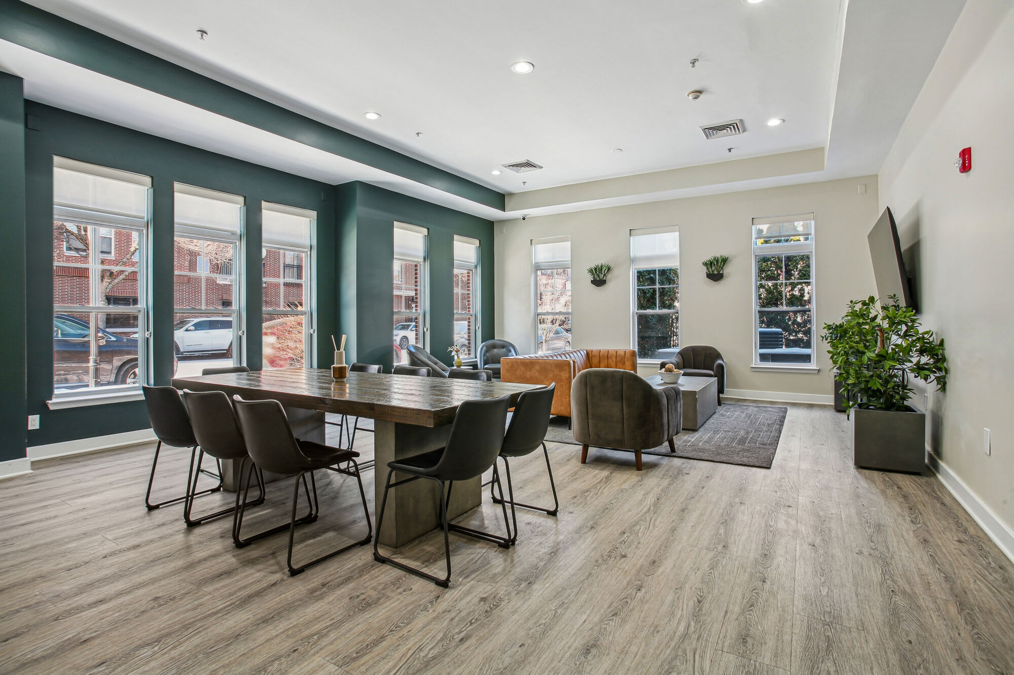 The Brownstones at Englewood South – photo 5