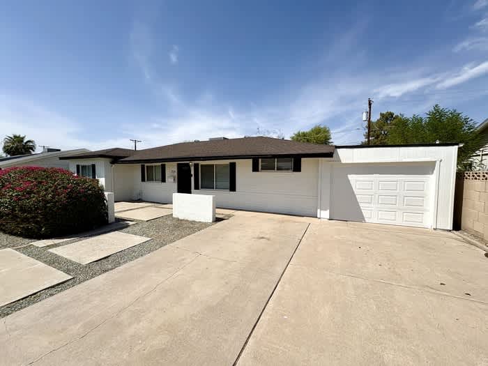 2514 East Campbell Avenue – photo 3