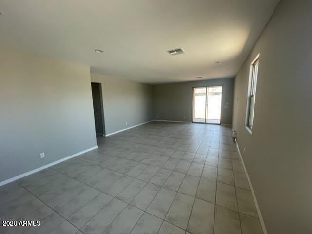 8746 W SAN JUAN Avenue – photo 3