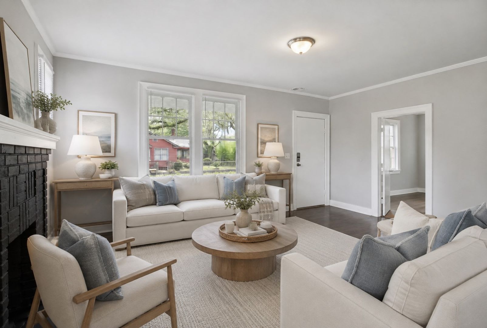 Large 2Br 1Ba Downtown Home Walking Distance To Forsyth Park And Daffin Park – photo 1