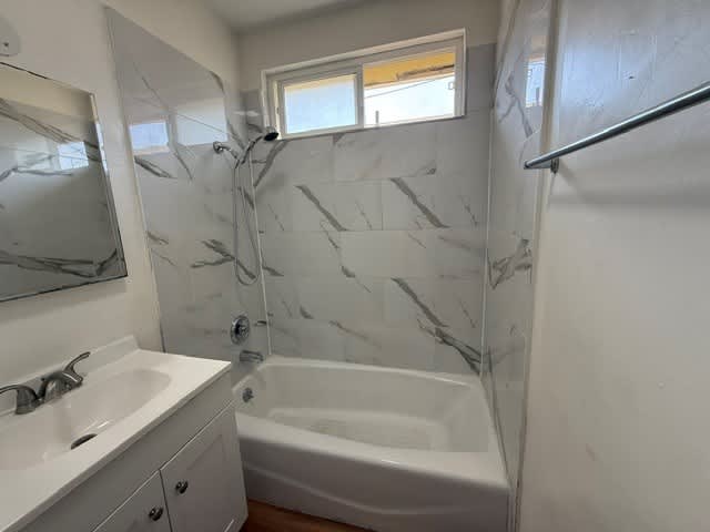 1382 Exposition Boulevard – photo 4