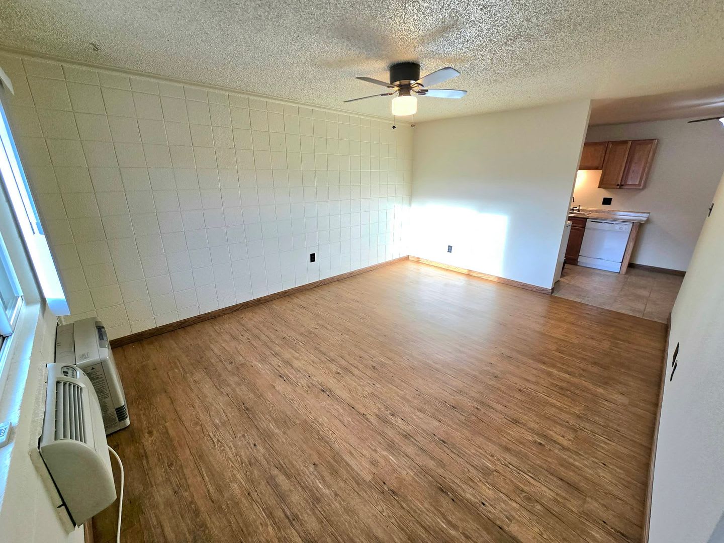 706 2nd St – photo 3
