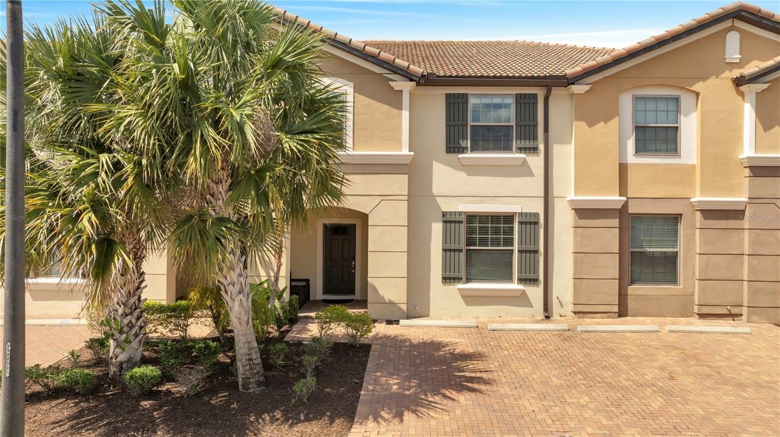 8827 GENEVE Court – photo 2