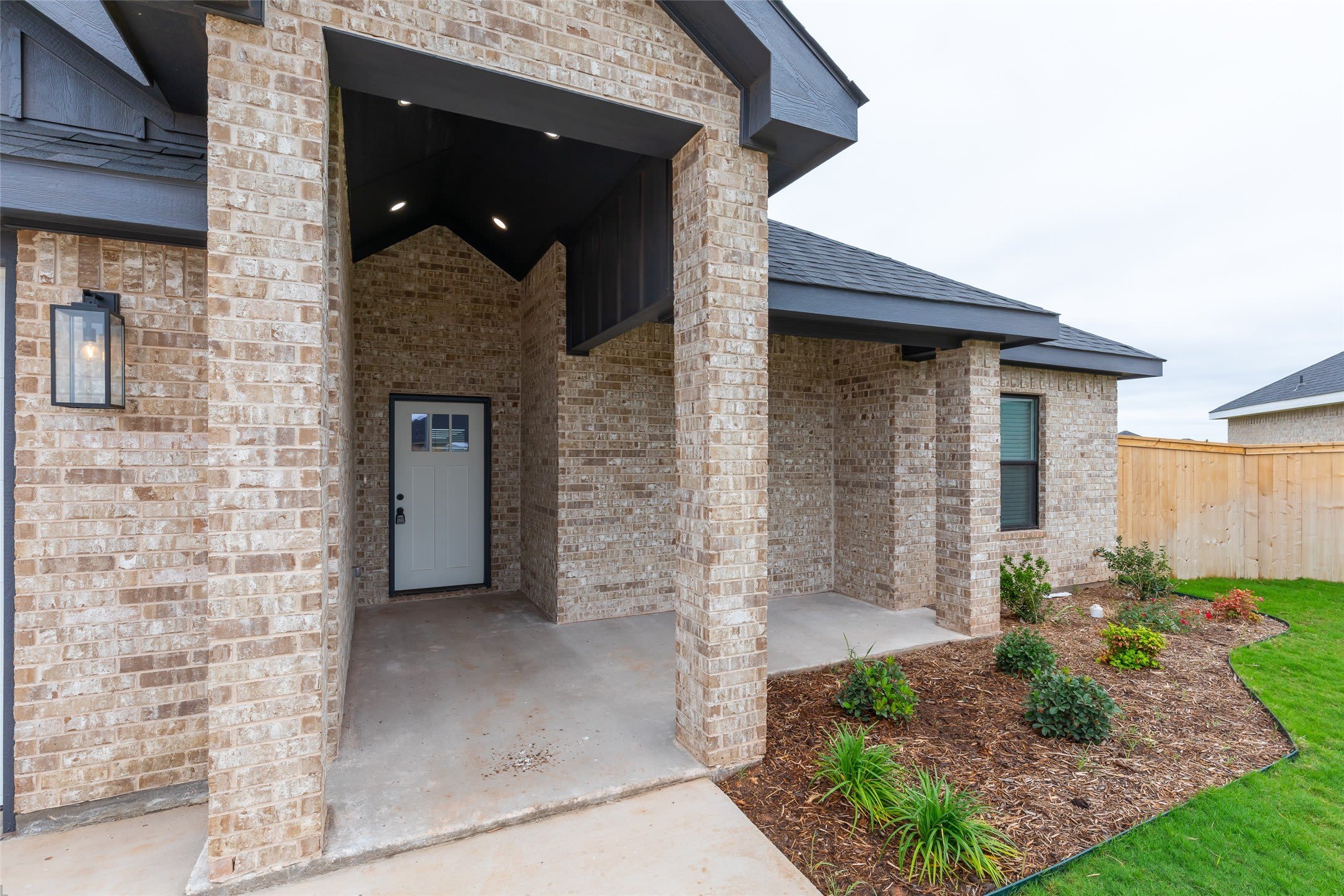 7717 Sawdust Trail – photo 2