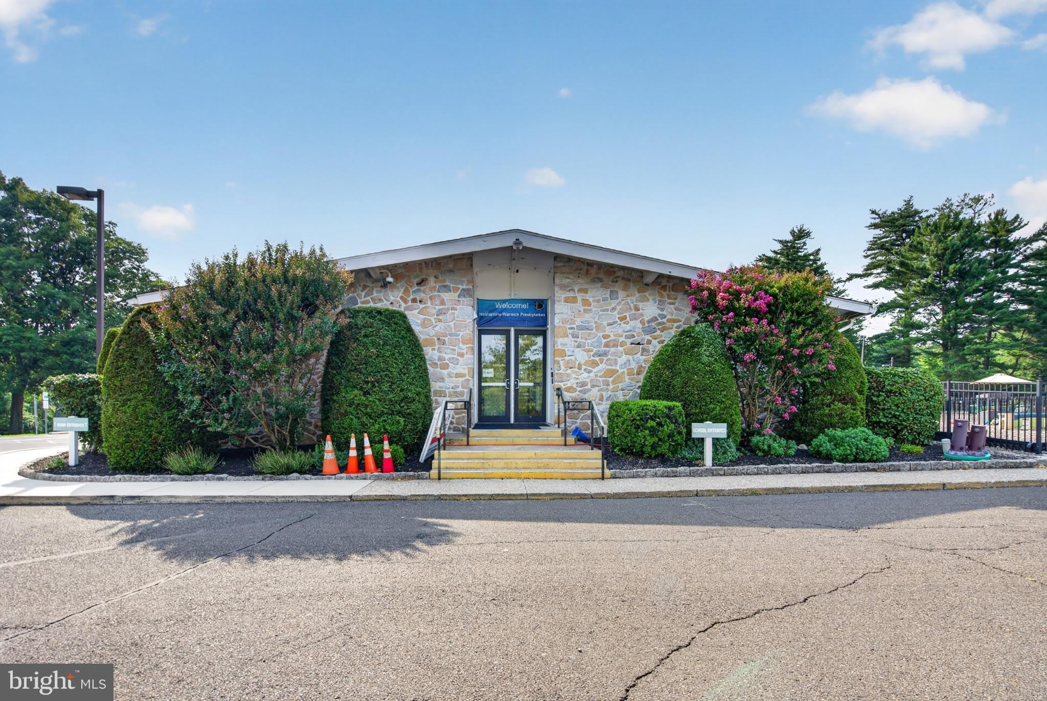 1401 Meetinghouse Road – photo 2