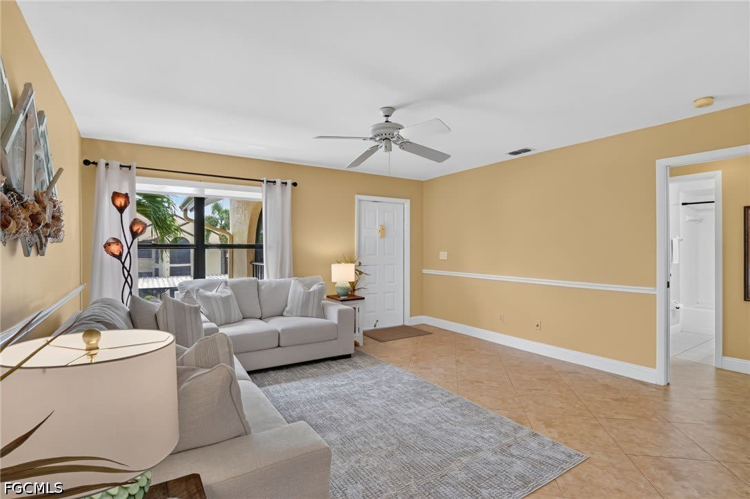 8336 Charter Club Circle – photo 5