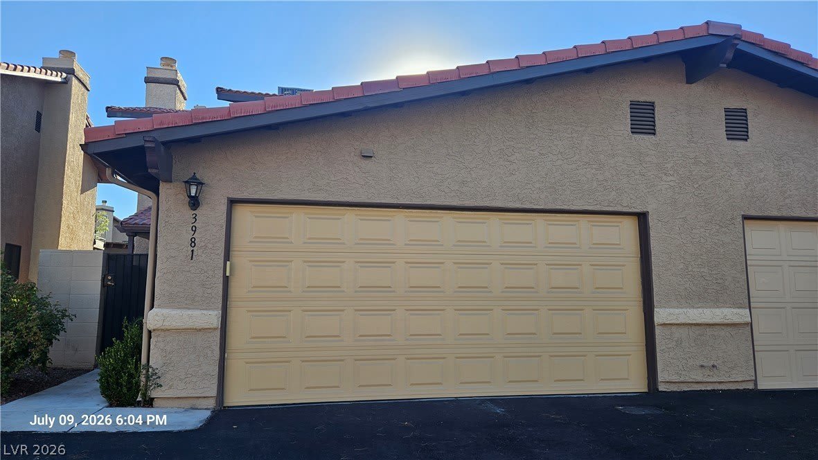 3981 Delos Drive – photo 1