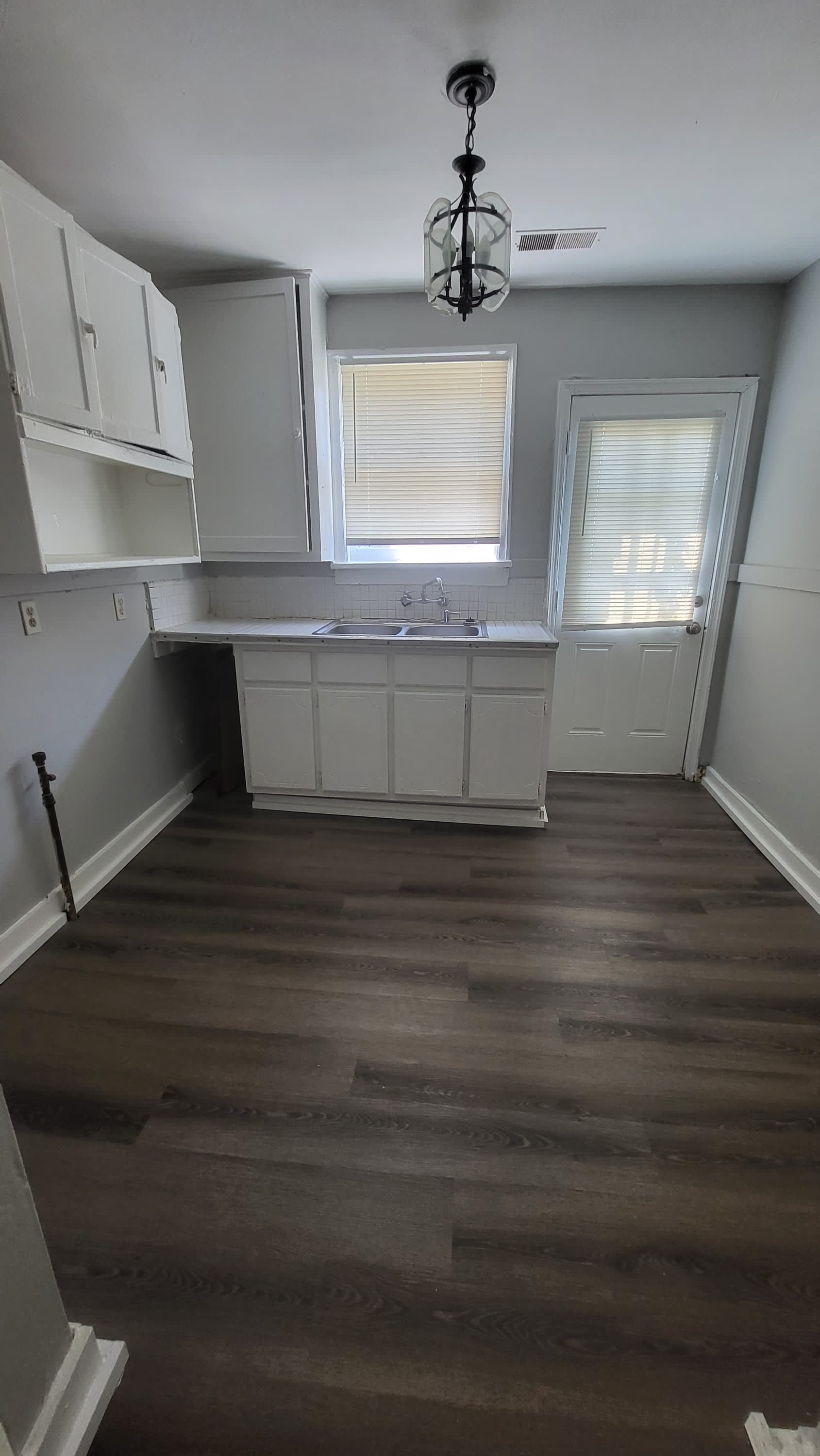 3788 Bayliss Avenue – photo 4