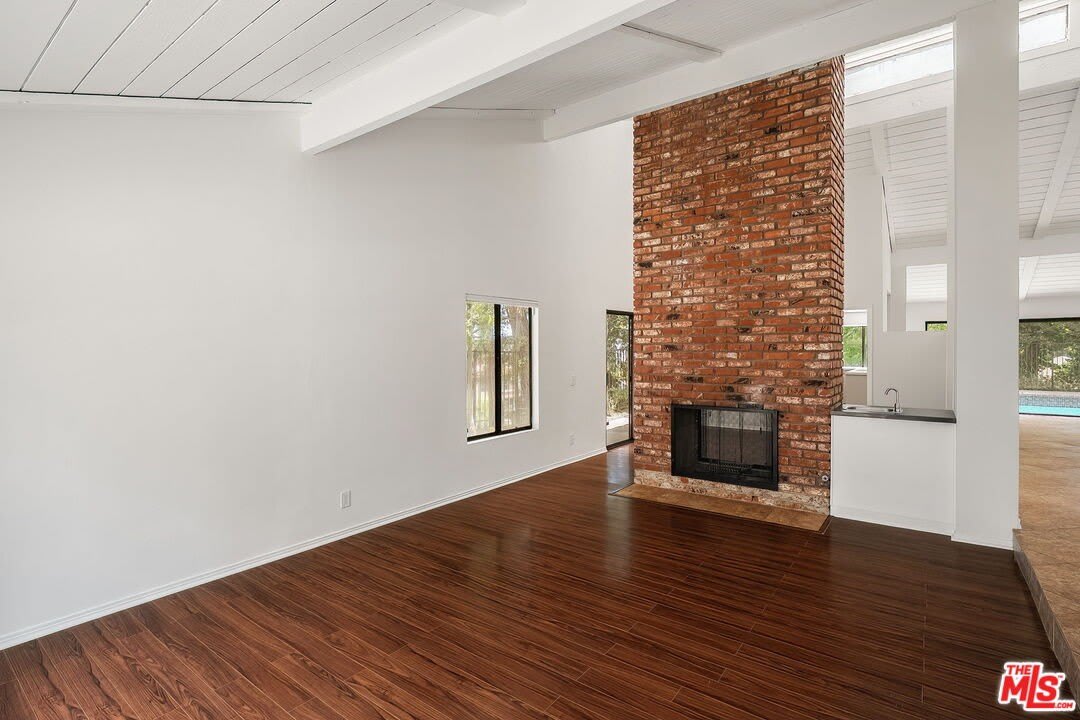 2952 Bottlebrush Dr – photo 5