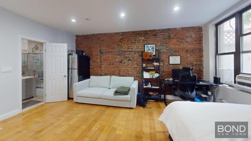 167 East 33rd Street – photo 4
