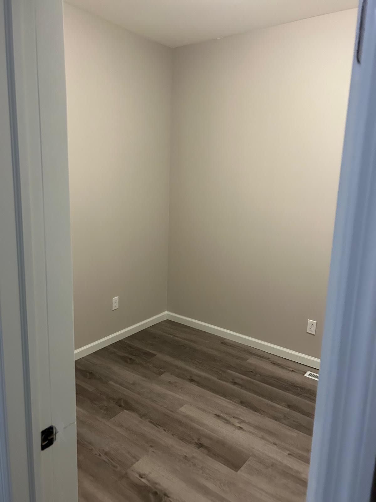 370 2nd Avenue – photo 1