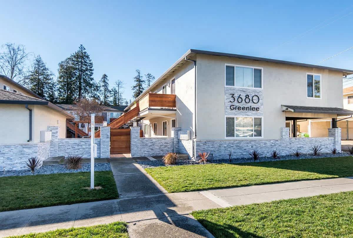 3680 Greenlee Drive – photo 2
