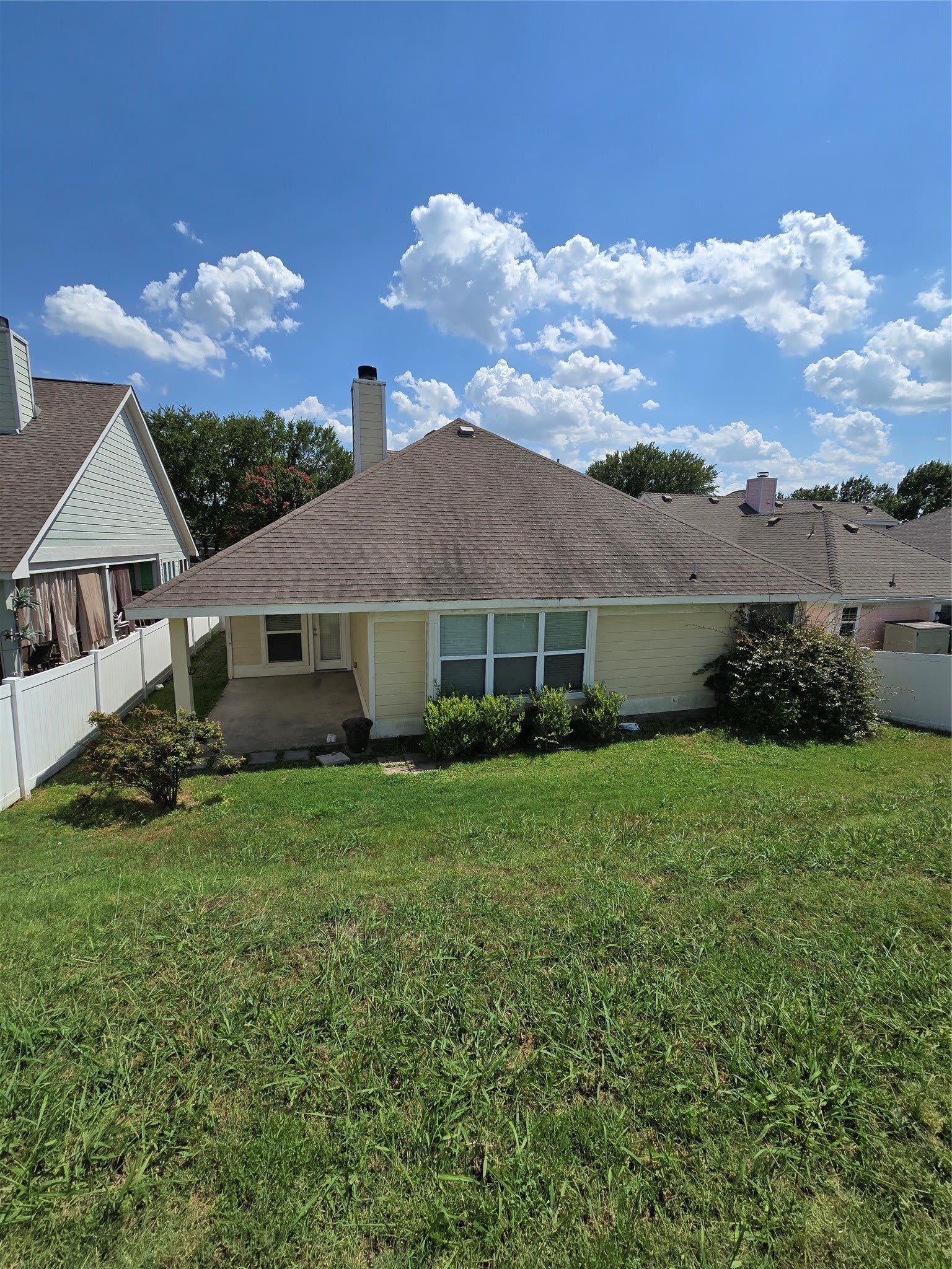 2410 Parkview Drive – photo 4