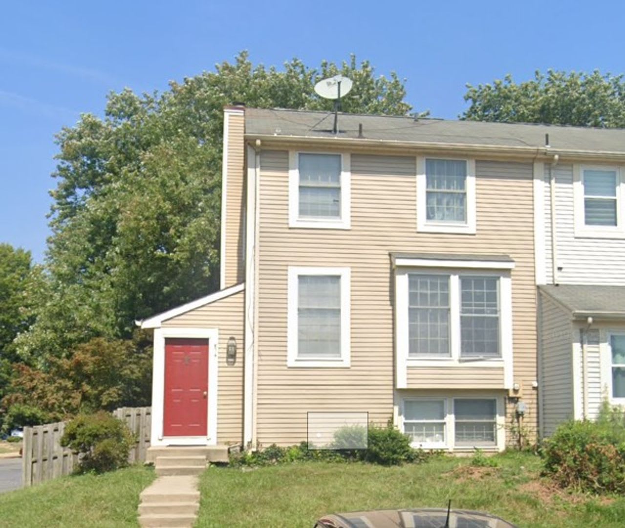 Gorgeous 4BEDROOM 2.5 BATH AVAILABLE 9/1/22!!! – photo 1