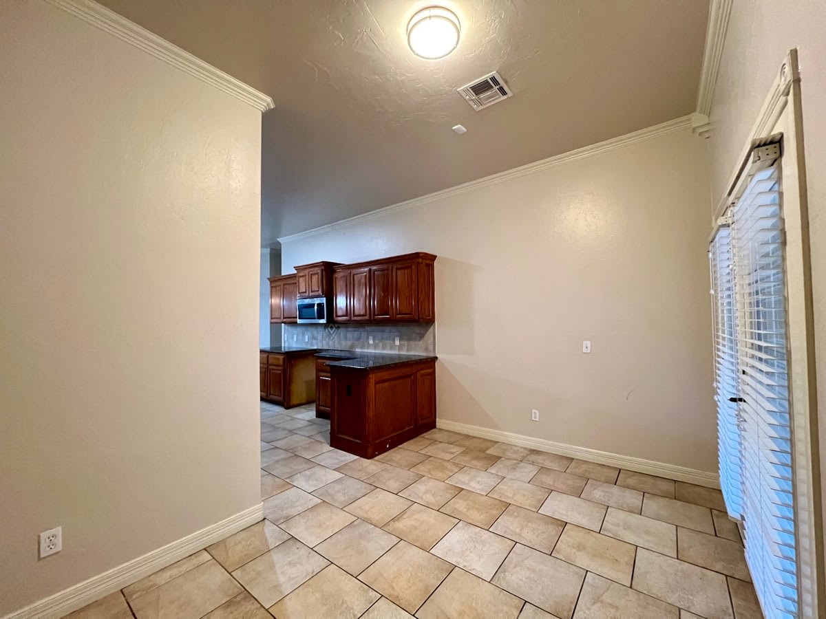 1604 Dorothy Drive – photo 4