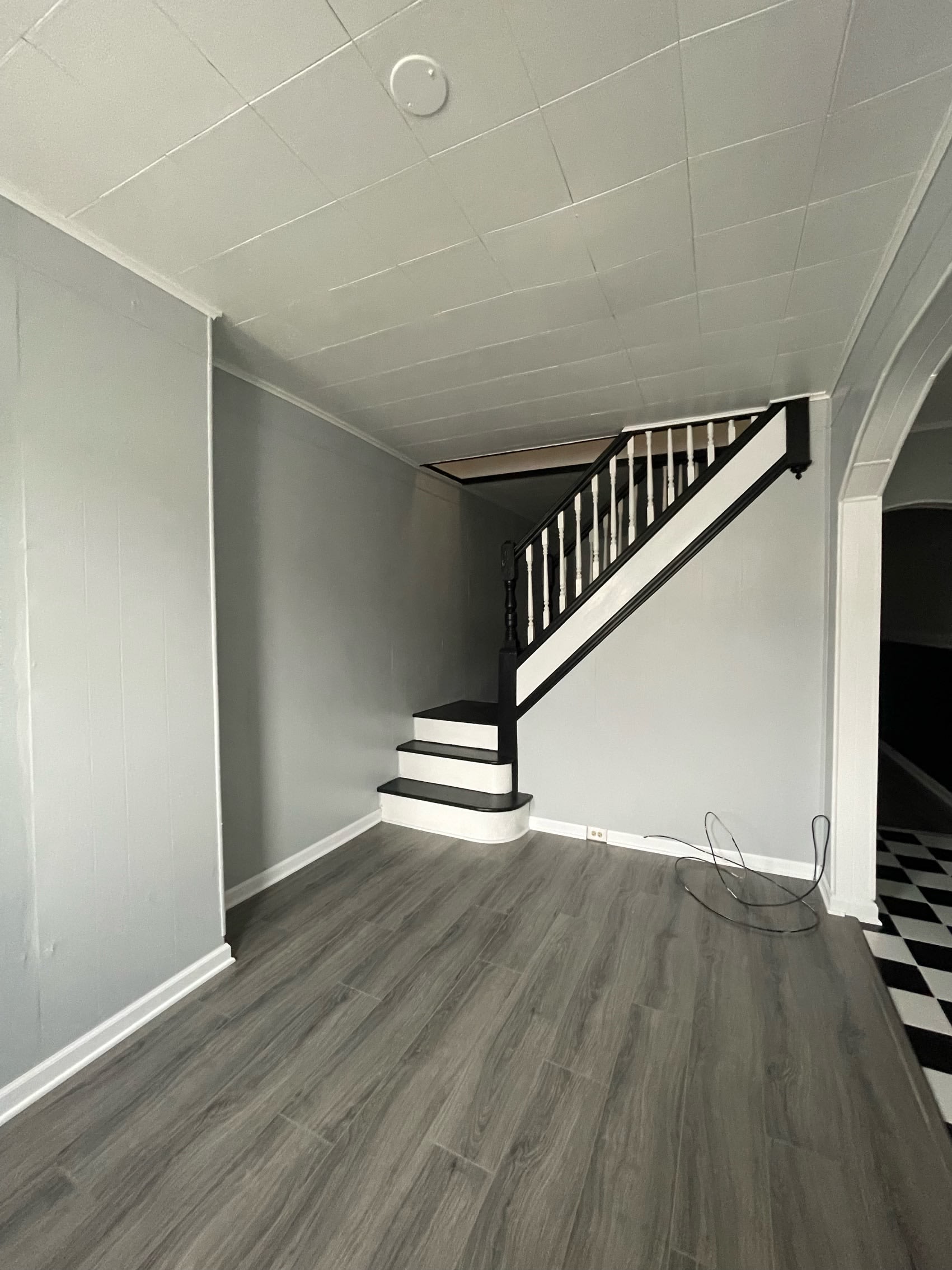 1324 James Street – photo 2