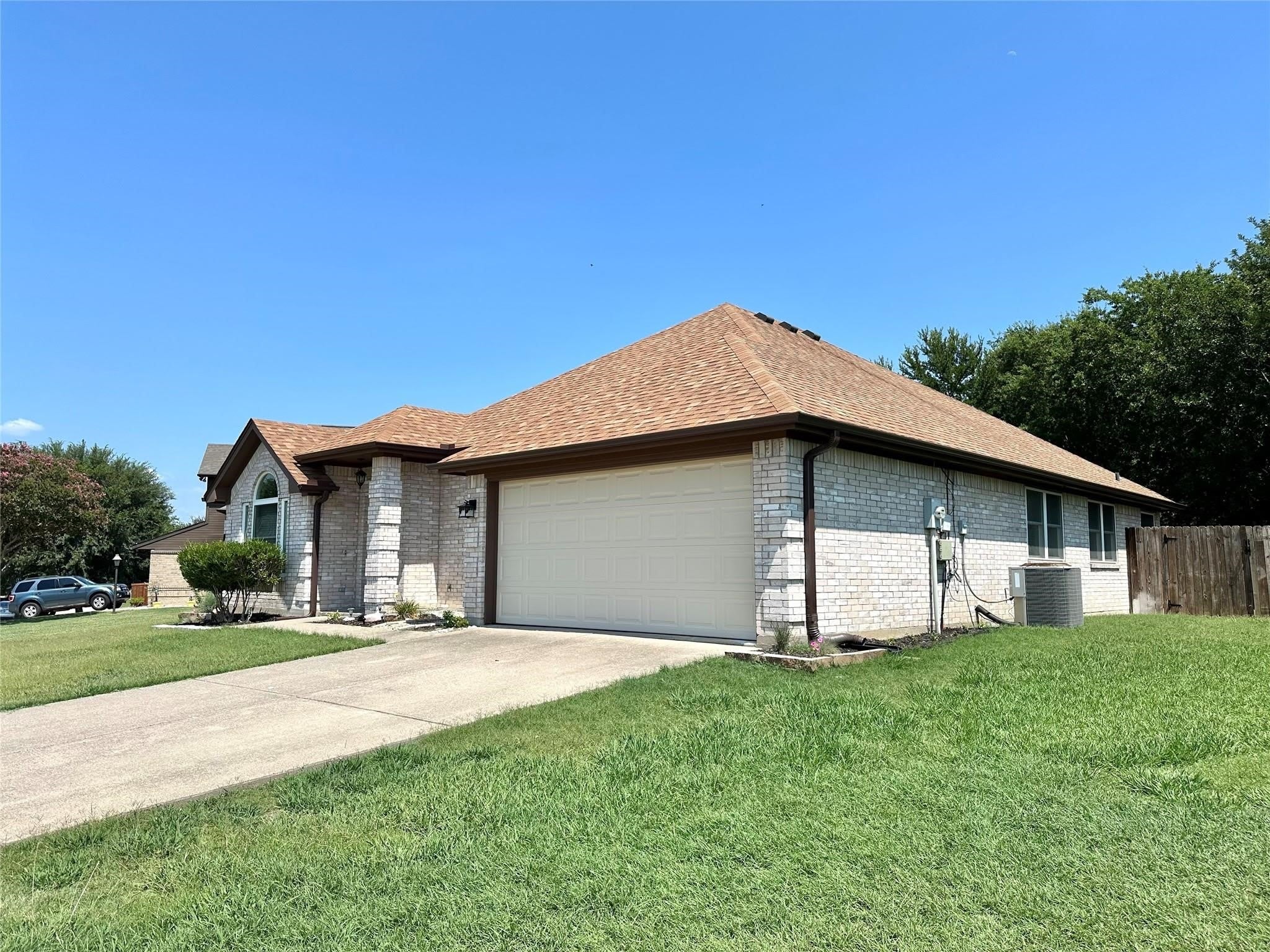 1509 Creekside Avenue – photo 3