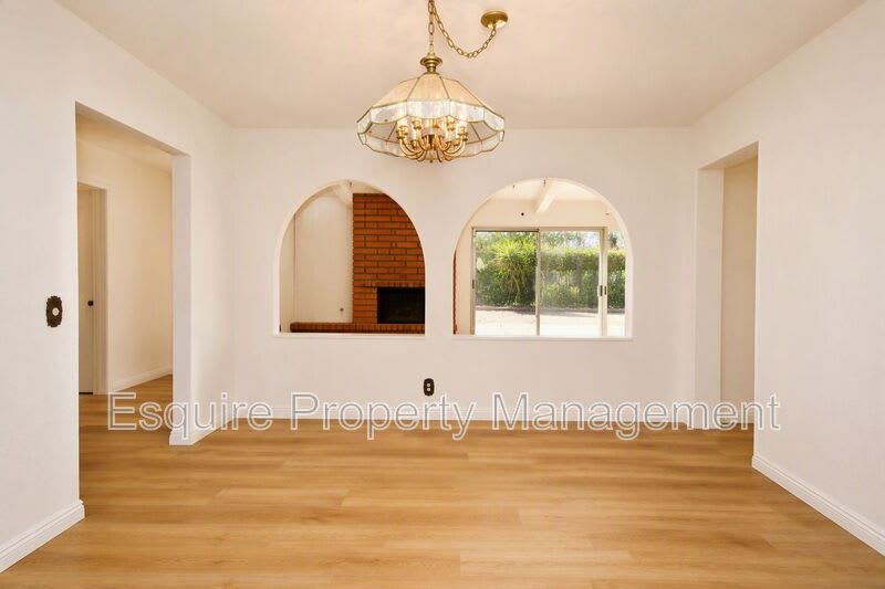 11 N MADRID AVE – photo 3
