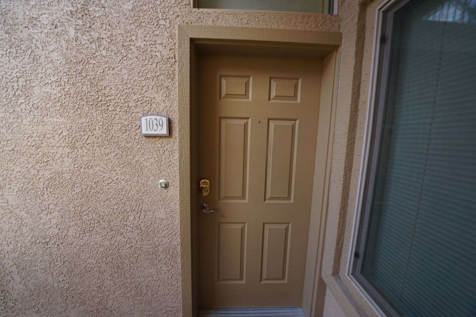 SHOWINGS AVAILABLE NOW – photo 5