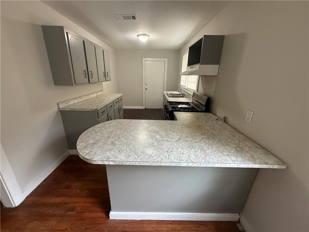 411 8th Avenue – photo 3