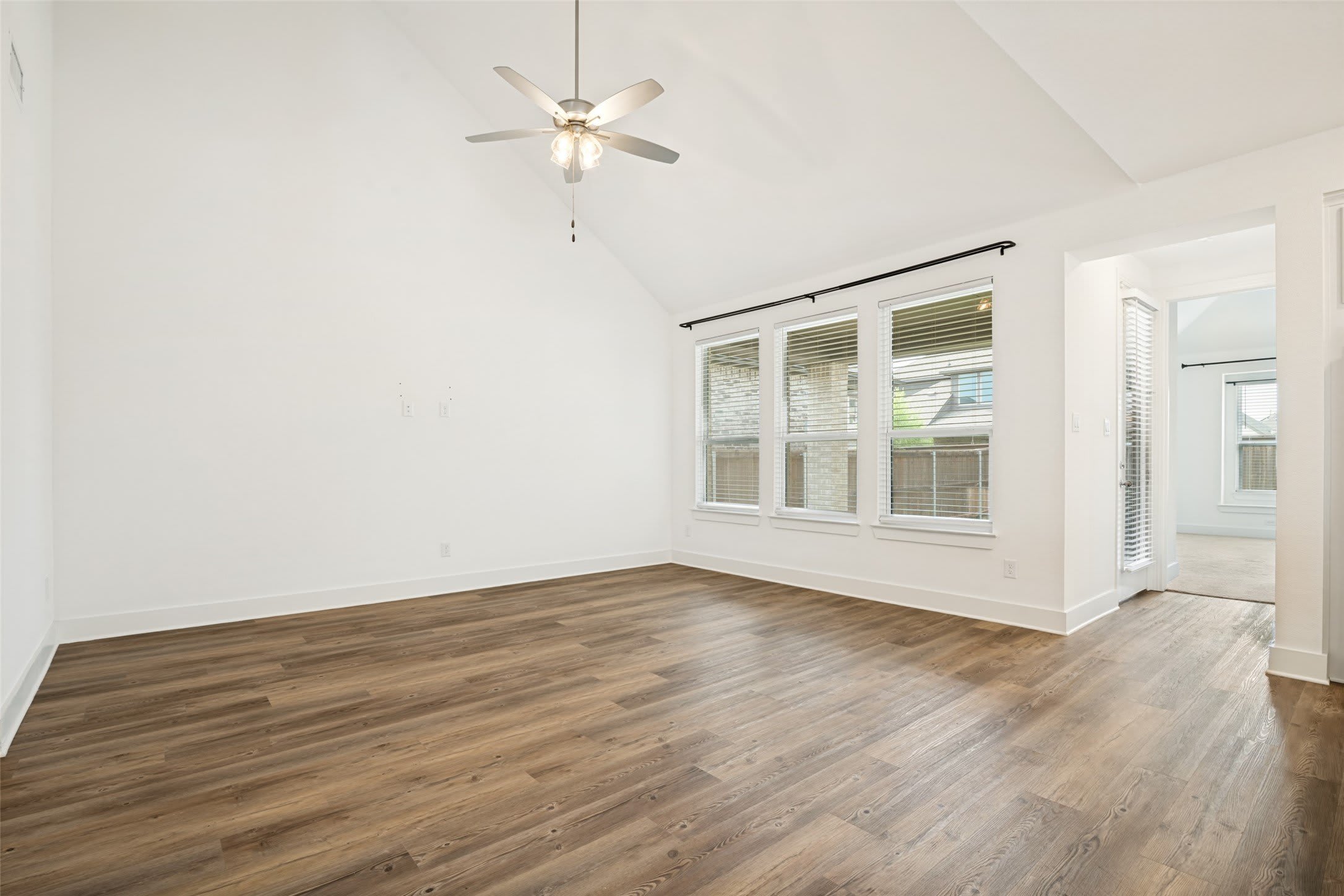 4023 Anglers Way – photo 5